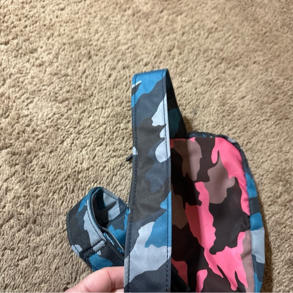 Lululemon Womens Everywhere Belt Bag Heritage Camo Brown Blue Pink Green - Picture 16 of 16